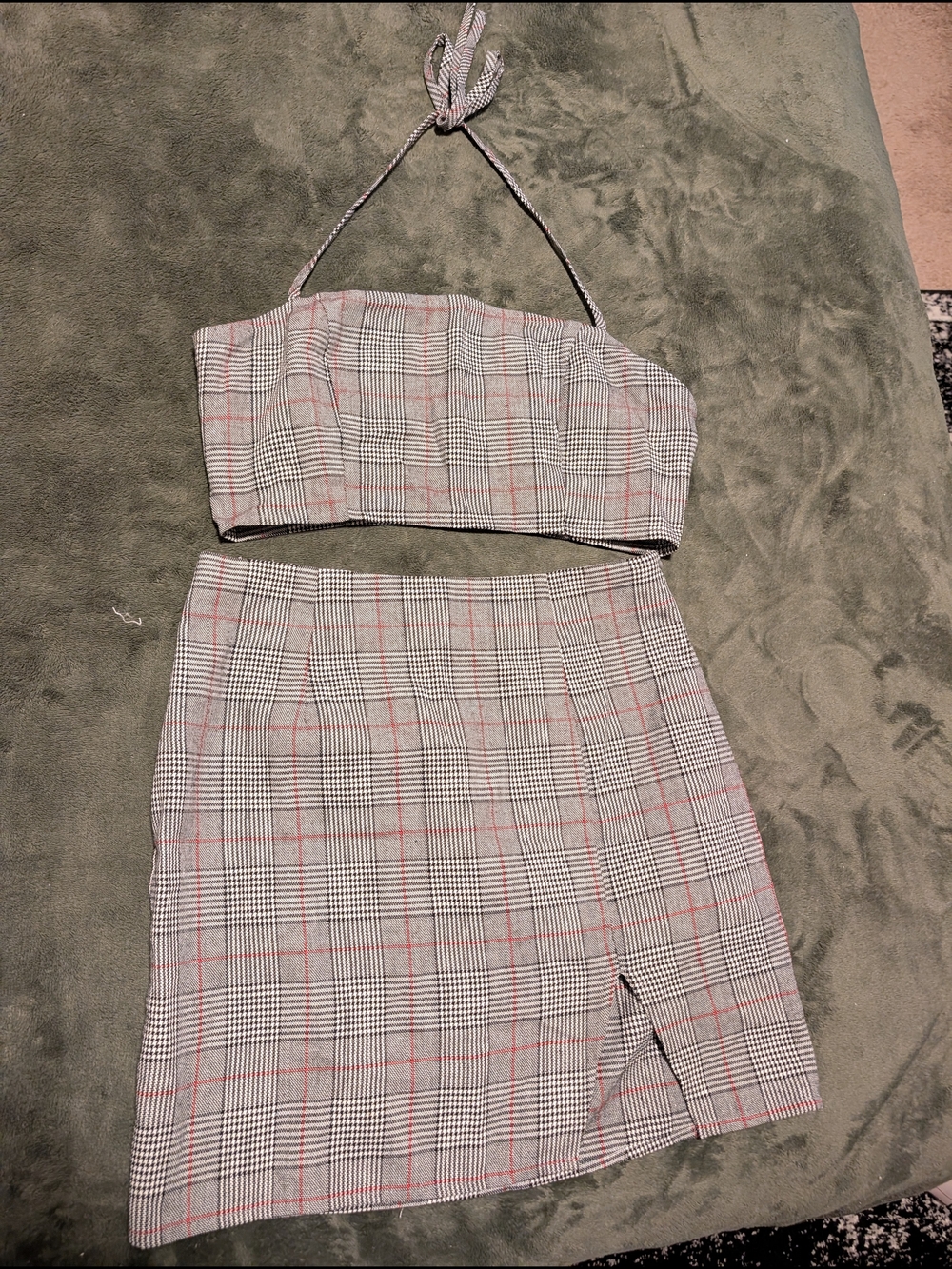 Plaid Pencil Skirt in Grey with Red Check Set